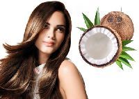 Уход за волосами c кокосовым маслом.